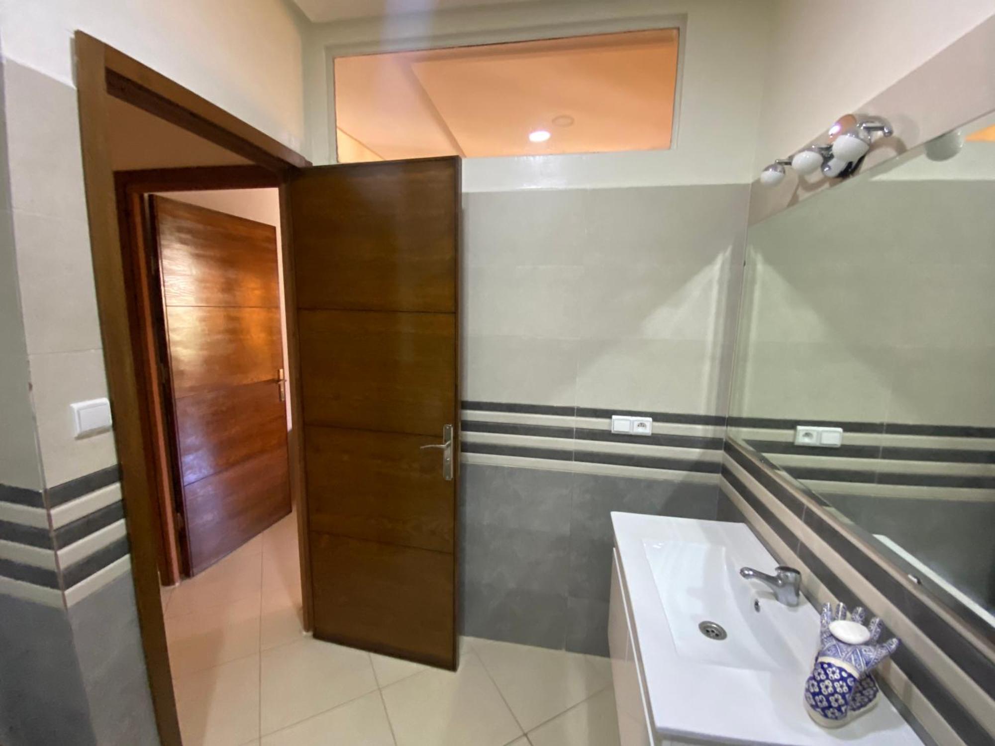 Central 2-Bedrooms W/ Balcony@Downtown Mers Sultan 卡萨布兰卡 外观 照片